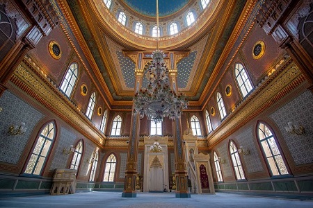 تئاتر کاخ ییلدیز, پارک ییلدیز, زمان بازدید از کاخ ییلدیز استانبول